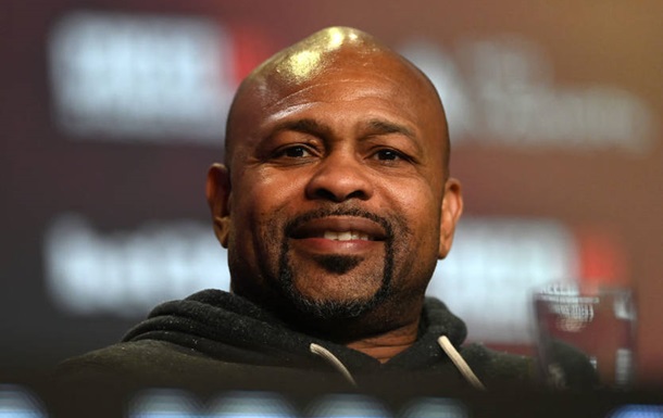 Я завжди готовий: Рой Джонс запропонував Мейвезеру бій