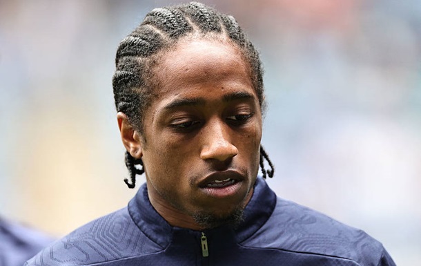 Один із можливих суперників Шахтаря в ЛЄ цікавиться англійським захисником