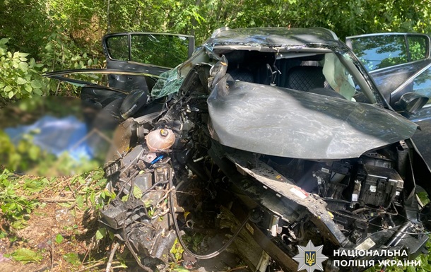 У ДТП на Вінниччині загинули жінка і немовля