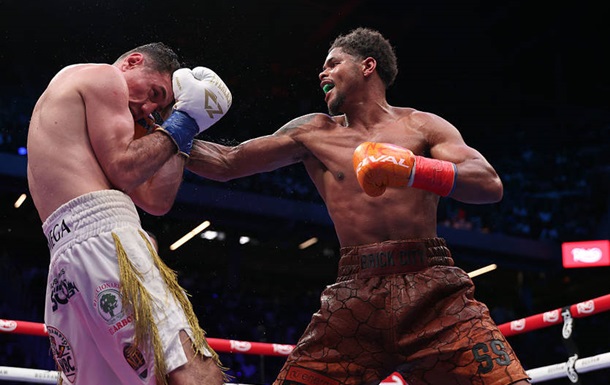 Сепеда впервые проиграл на профессиональном ринге, уступив Стивенсону