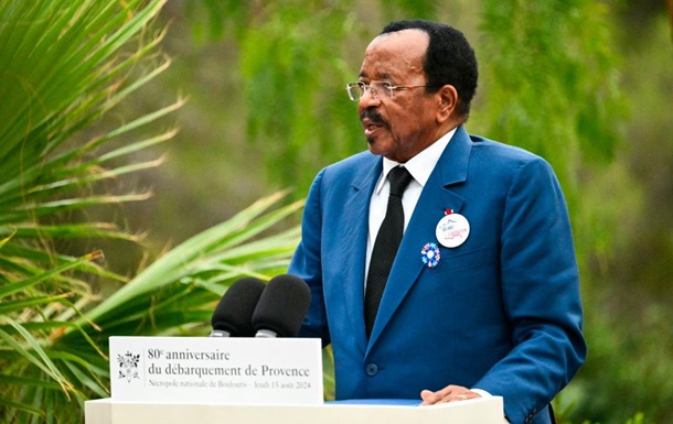 Глава Камеруна в 92 года планирует в восьмой раз идти в президенты