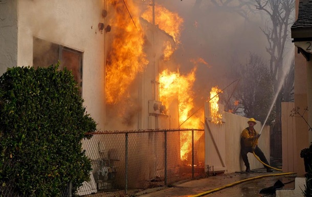 У США пожежа в будинку для літніх людей забрала життя дев яти осіб