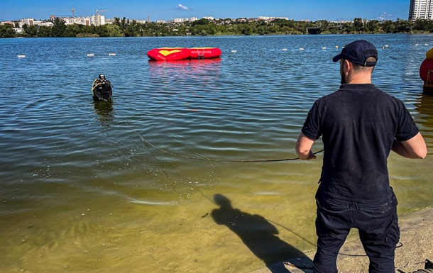 В гидропарке Харькова утонул 8-летний мальчик
