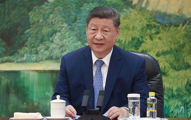 Си Цзиньпин пообещал  укрепить поддержку  России