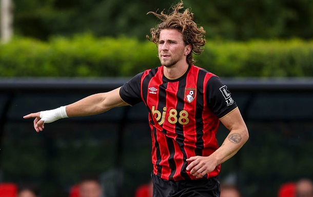 Забарний оцінений Борнмутом у 70 млн: чи погодиться ПСЖ?