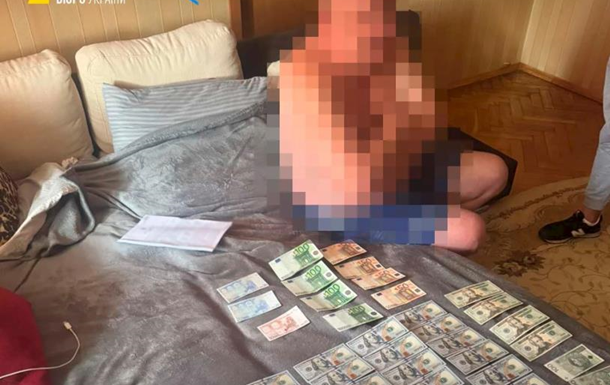 Главу суда на Волыни поймали на взятке