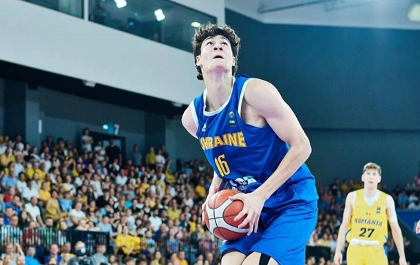 На Євробаскеті U-20 травмувався лідер українців Максим Кличко