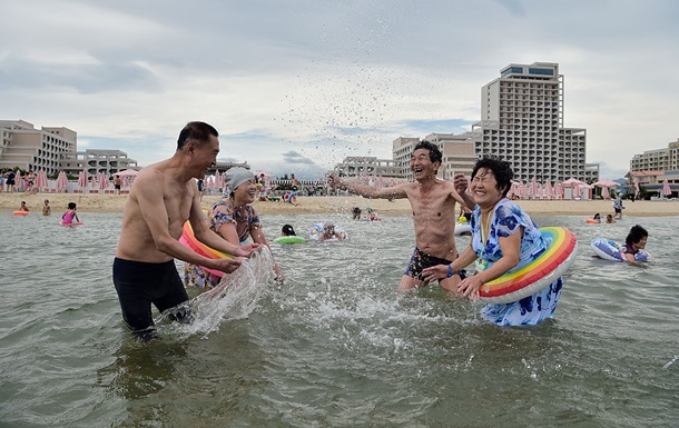 КНДР закрыла для иностранцев пляжный курорт после визита Лаврова - СМИ