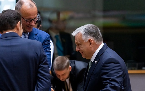 Орбан допустил возможность выхода Венгрии из ЕС