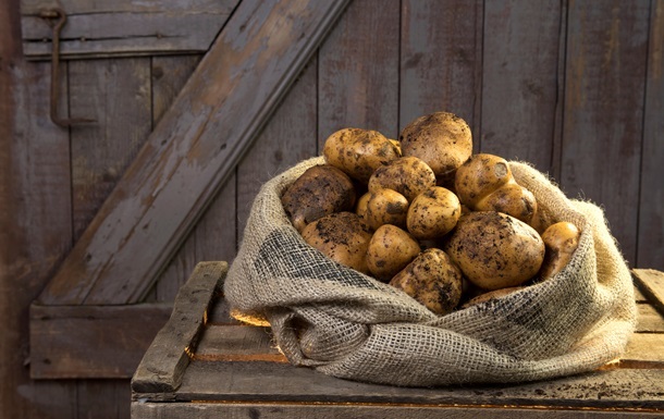 Лукашенко распорядился штрафовать магазины за отсутствие картофеля