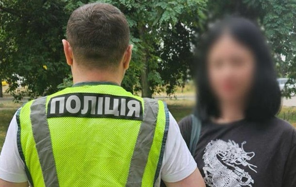 Поліція знайшла жінку, яка у метро Києва вигукувала проросійські гасла