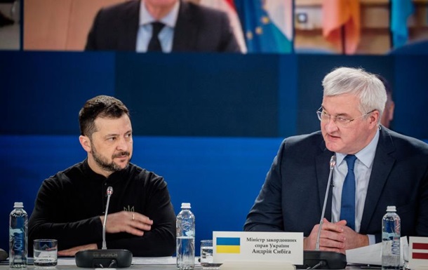 Зеленский и Сибига обсудили новых послов