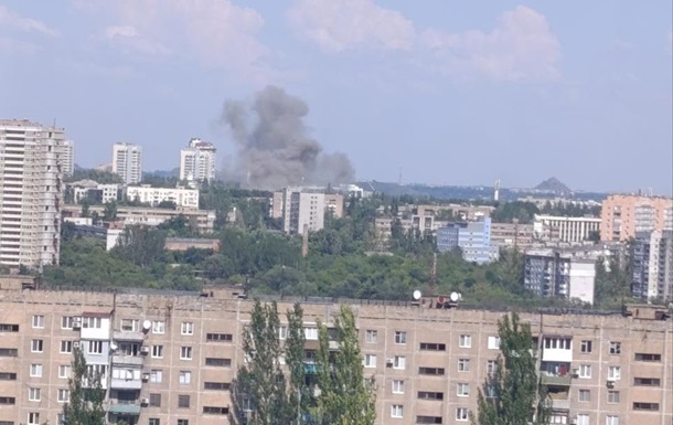 Соцмережі заявили про  приліт  в центрі Донецька