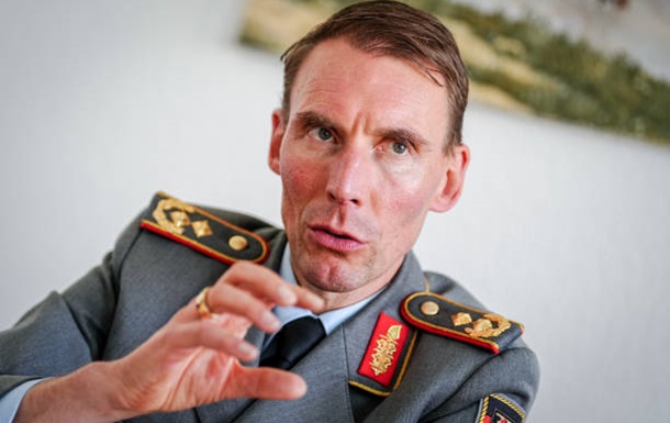 РФ зможе запускати водночас 2000 дронів по Україні - генерал ФРН