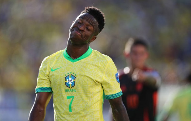 Реал переніс підписання нового контракту з Вінісіусом на наступний рік