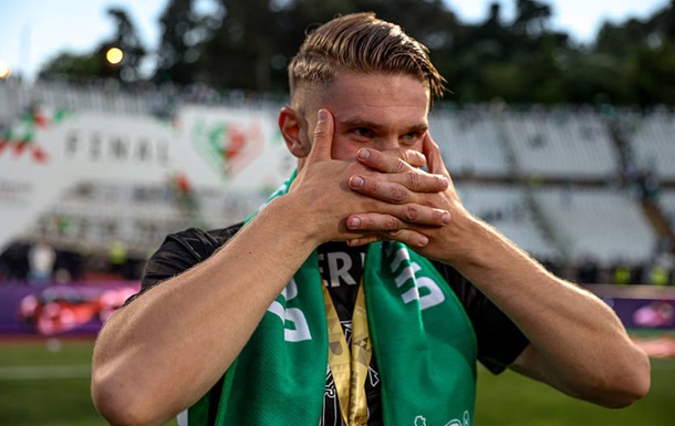 Трансферна сага Дьокереша: Спортинг тисне на Арсенал