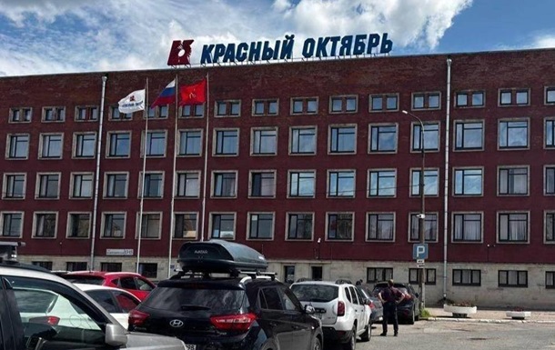 Партизаны разведали завод РФ, который производит детали для истребителей