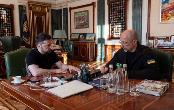 Зеленський поставив Шмигалю завдання щодо оборони
