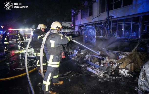 Удар по Одессе: фото последствий атаки РФ