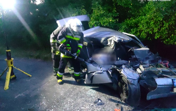 У ДТП на Кіровоградщині загинула 15-річна дівчина
