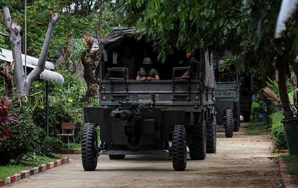 Боевые действия между Таиландом и Камбоджей продолжаются второй день подряд