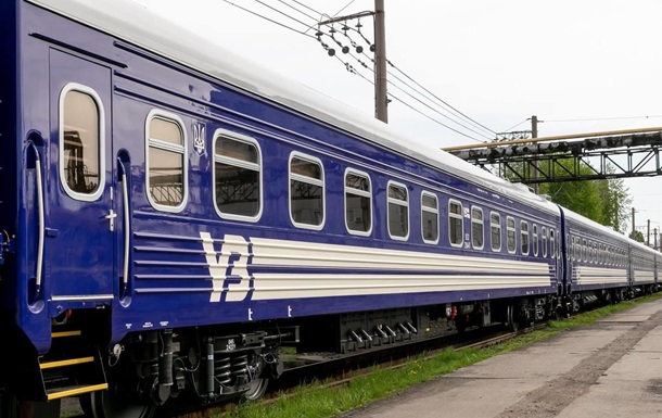 Укрзалізниця анонсувала нові рейси на серпень
