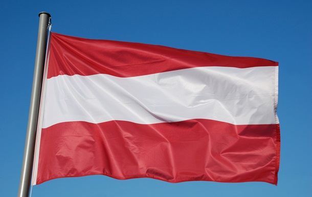 Нейтральна Австрія розгляне вступ до НАТО через Росію