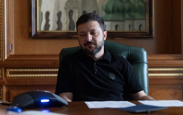 Зеленський провів переговори з Макроном