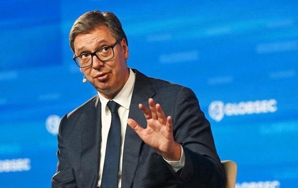Вучич спростував слова міністра про можливі санкції проти РФ