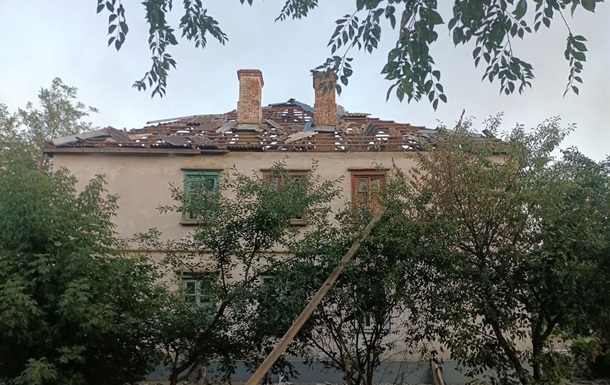 Обстріл Дніпропетровщини: виникла пожежа, є постражалі