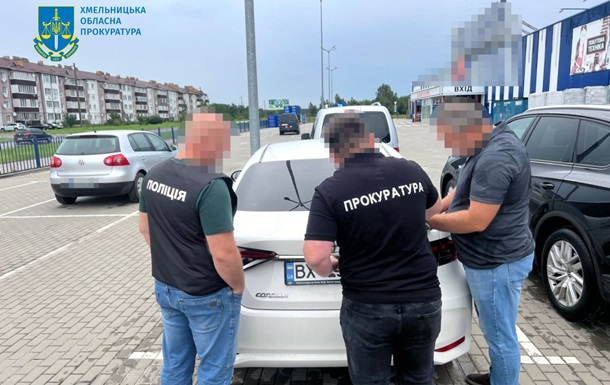 Хмельницьких посадовців підозрюють у розтраті 10 млн