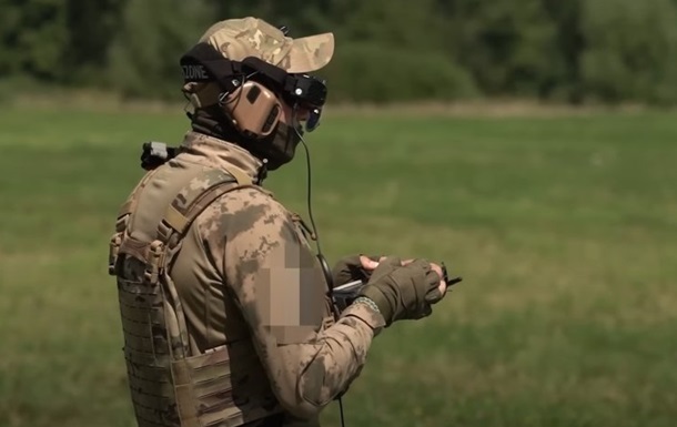 Наркокартелі відправляють своїх людей опановувати FPV-дрони у ЗСУ - ЗМІ