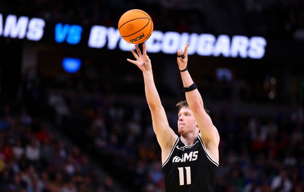 Бостон усилился украинцем: Шульга подписал двусторонний контракт