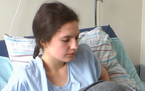 Удар по Киеву: девушка выжила после падения с 9-го этажа