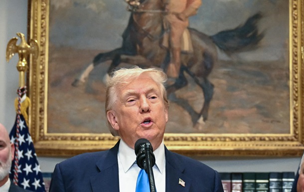 Трамп требует мира между РФ и Украиной  до 8 августа 