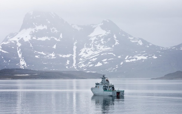 Країни НАТО посилюють морську присутність в Арктиці