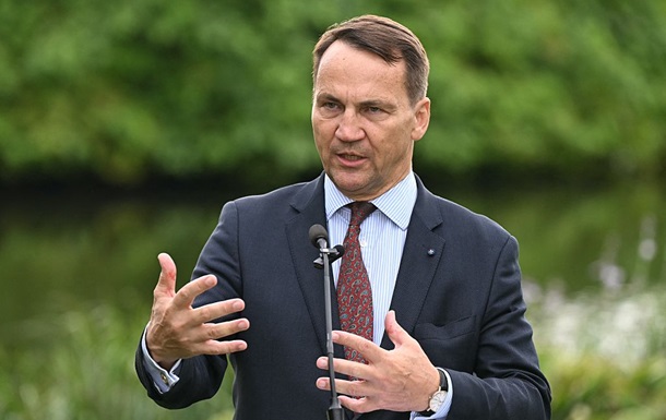 Сікорський анонсував нові оборонні пакети Україні