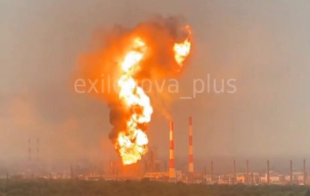 БПЛА атаковали Крым и заводы в РФ