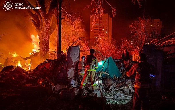 Удар по Николаеву: повреждено более 30 домов