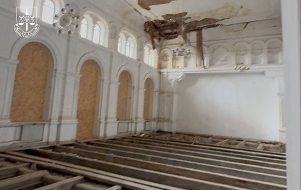 Посадовець заволодів 28,4 млн грн під час реставрації музею у Херсоні