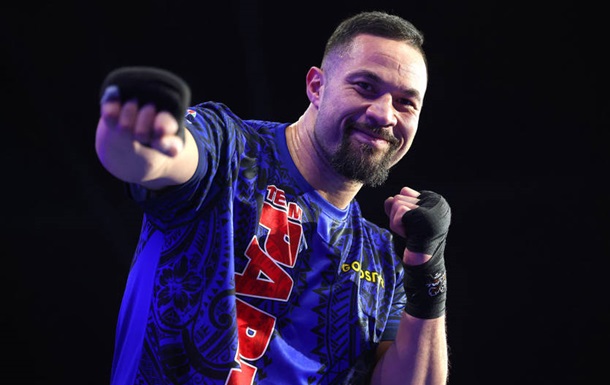 Паркер звернувся до Усика з пропозицією провести бій