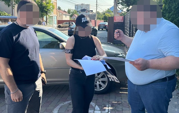 Посадовців Держпродспоживслужби Вінниччини спіймали на хабарі