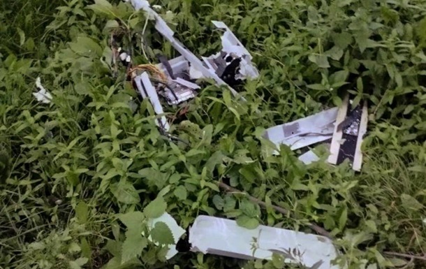 Российские БПЛА сожгли пшеничное поле под Сумами