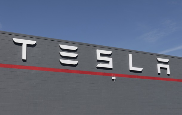 Tesla планирует поставлять электроэнергию британцам