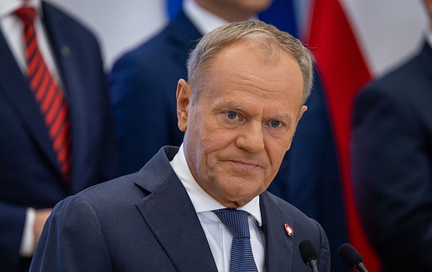  Ідіоти і агенти . Туск висилає півсотні українців