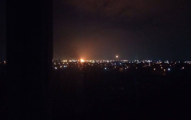 В Волгограде взрывы: эвакуировали людей из дома, отменили рейсы