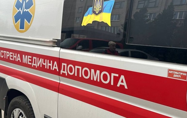 Россияне атаковали гражданский автомобиль на Сумщине: есть пострадавшие