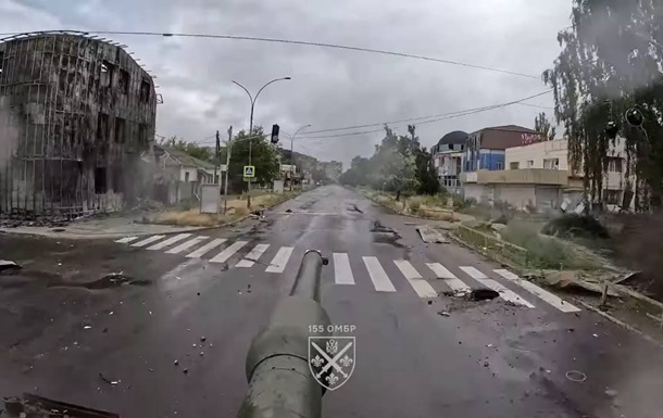 Два города почти окружены. Ситуация на Донбассе