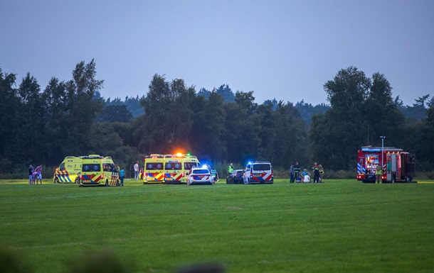 У Нідерландах розбилась повітряна куля з 34 людьми