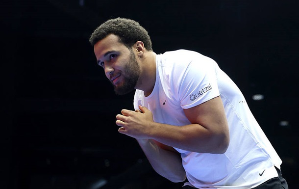 Тренер Итаумы оценил шансы своего боксера в бою с Усиком